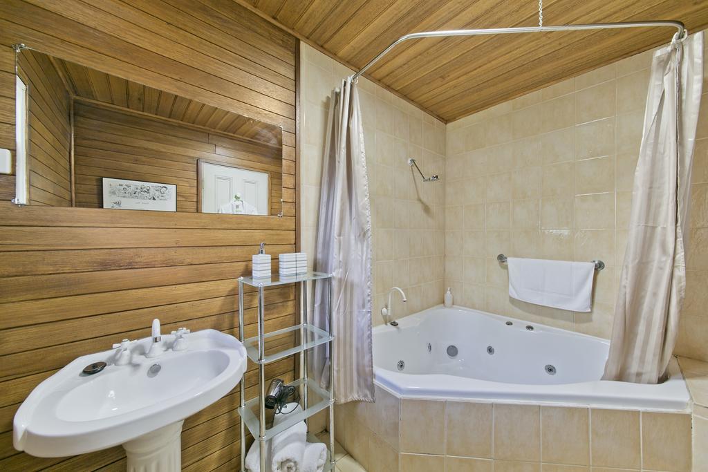Hillside Country Retreat Hotel York Ngoại thất bức ảnh